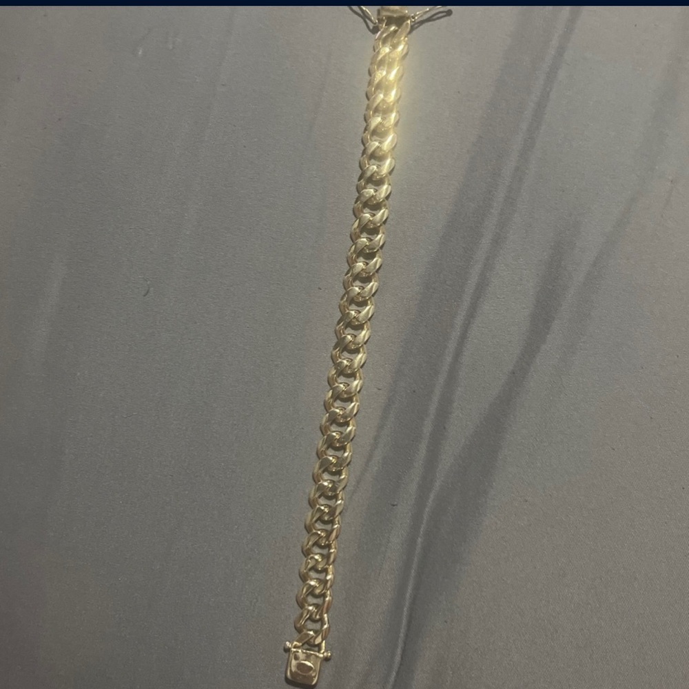 14k 8inch gold bracelet